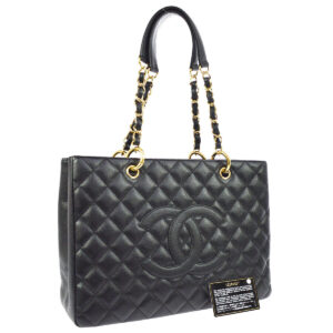Chanel Grand Shopping  black caviar leather, quilted effect.